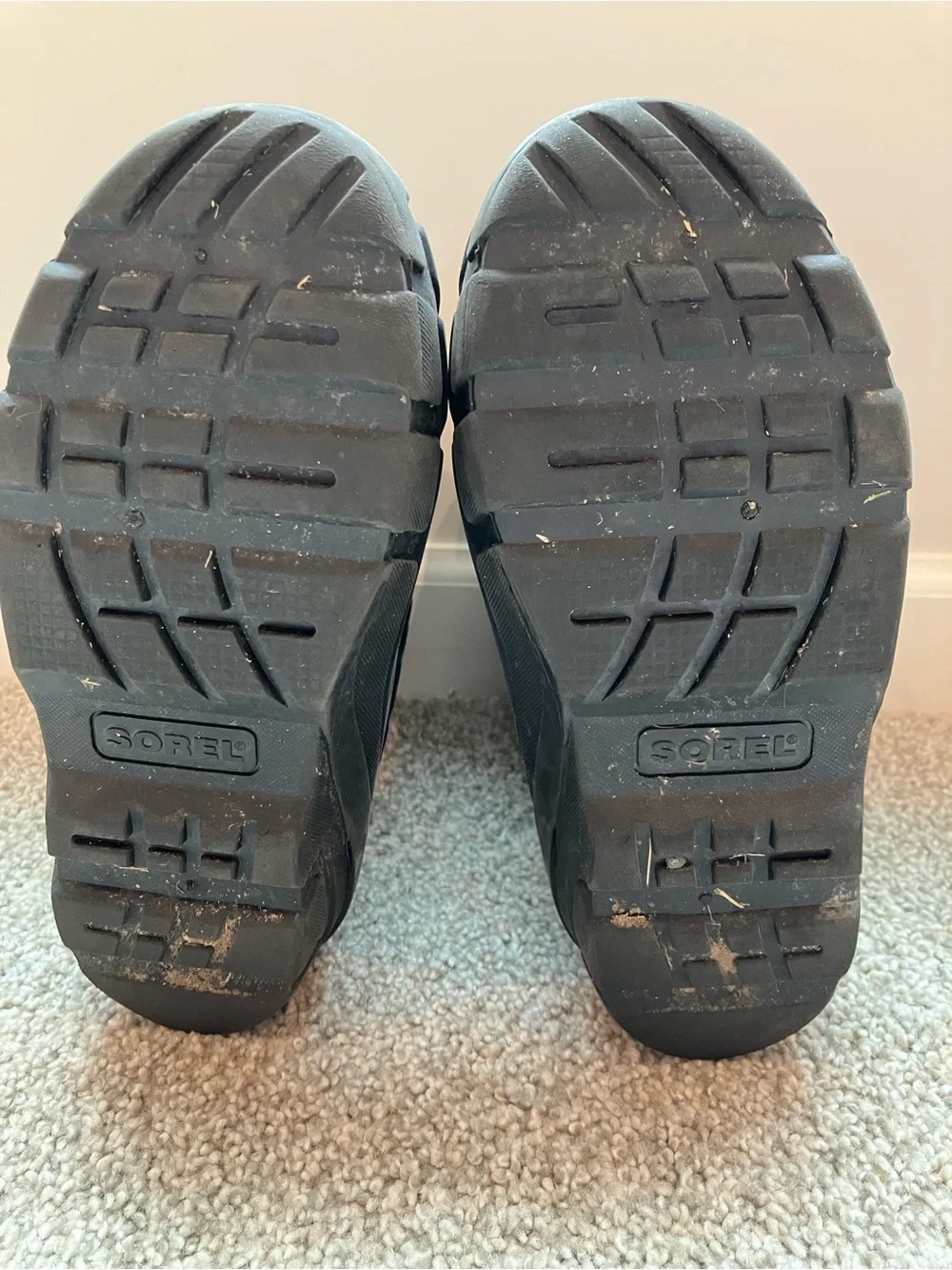 Sorel Kids Black and Gray Insulated Snow Boots